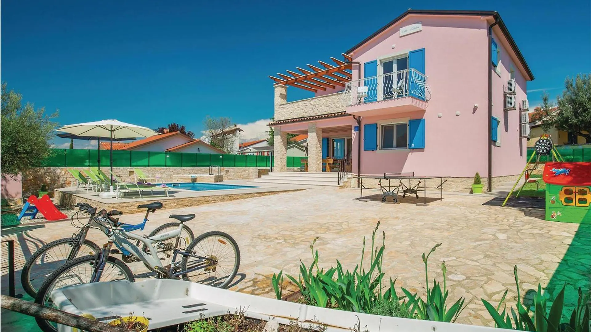 Beautiful Home In Vodnjan With Kitchen Holiday home